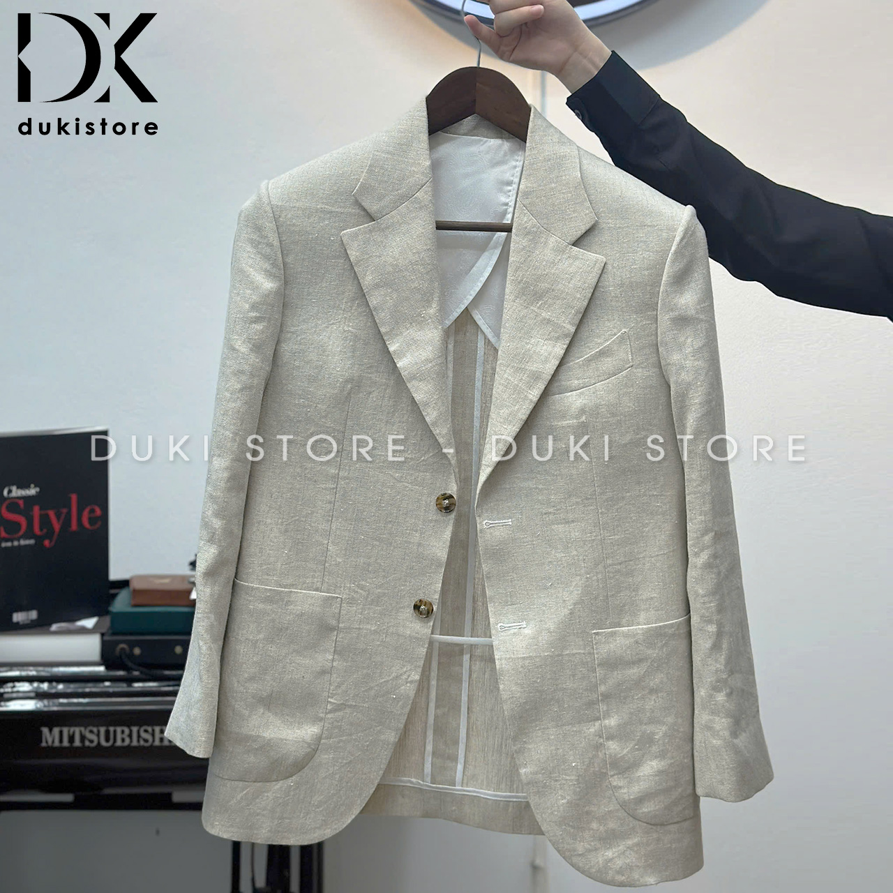 ao-vest-ao-blazer-nam-2-cuc-mau-ghi-1-lop-dep-ADK0027.jpg